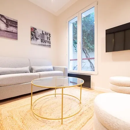 1 Bedroom Saint Germain Luxembourg Garden *