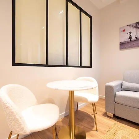 1 Bedroom Saint Germain Luxembourg Garden