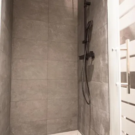 1 Bedroom Saint Germain Luxembourg Garden Apartment