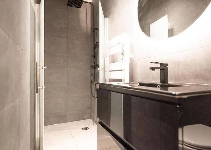 1 Bedroom Saint Germain Luxembourg Garden Lejlighed Paris